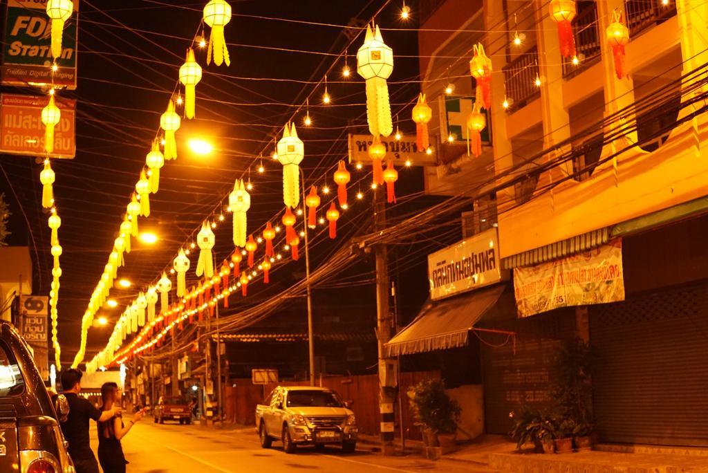 Huen Kham Kong Guesthouse Мае Сарианг Экстерьер фото
