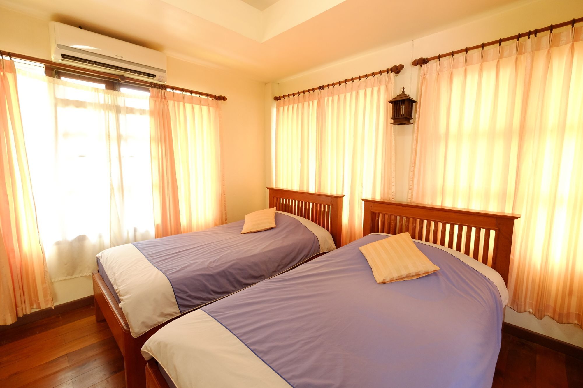 Huen Kham Kong Guesthouse Мае Сарианг Экстерьер фото